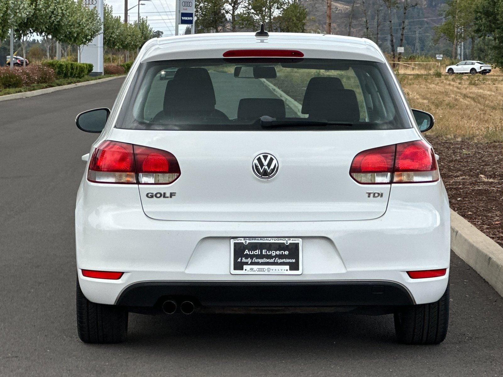 Used 2011 Volkswagen Golf TDI FWD image 4