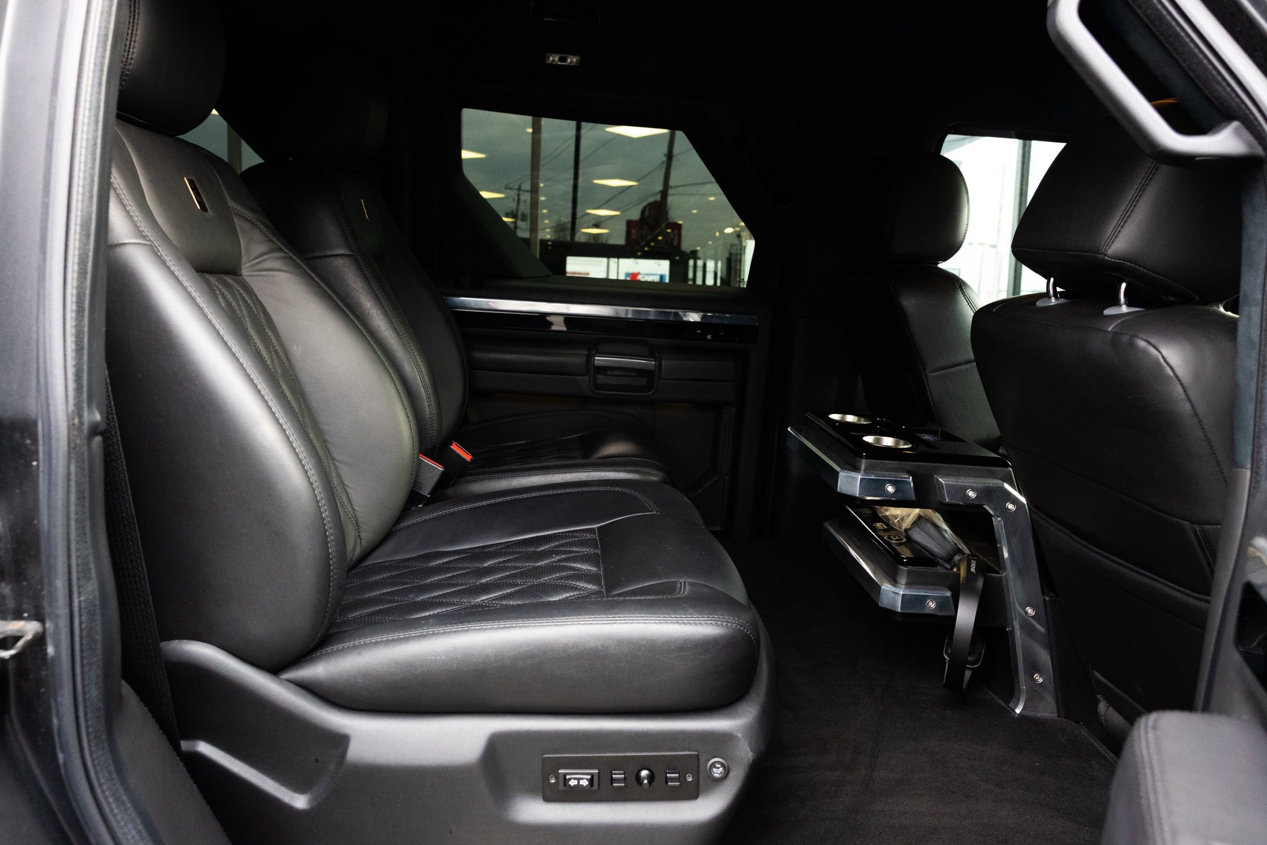 Used 2016 Ford F450 XLT w/ XLT Interior Package image 16