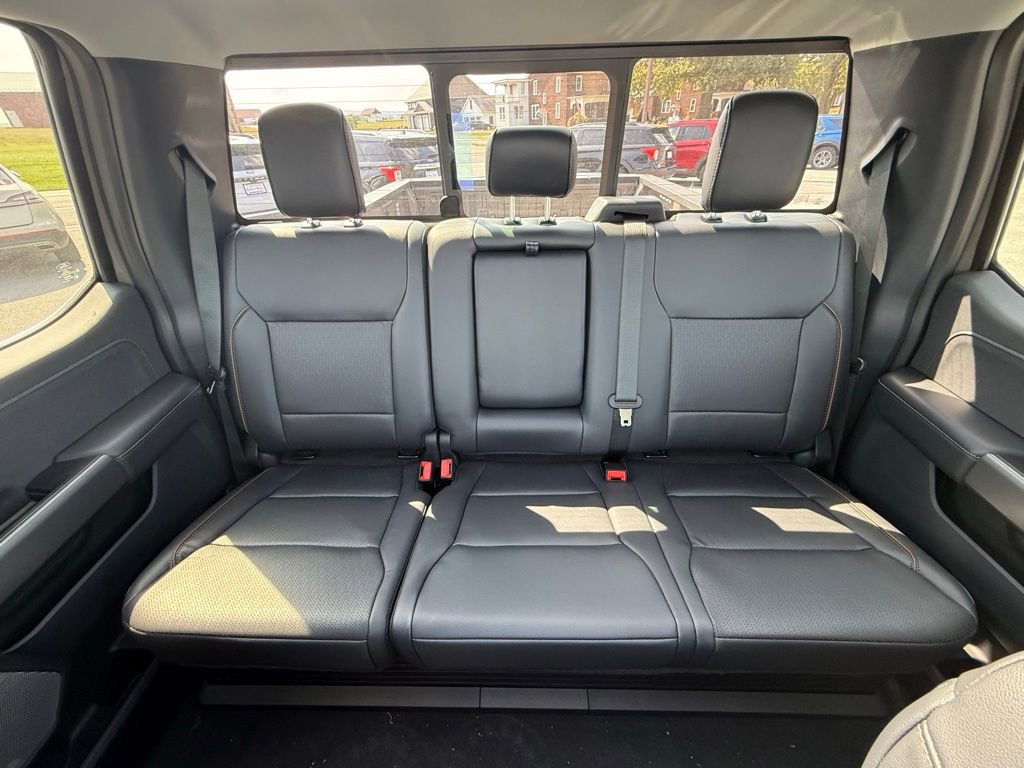New 2026 Ford F350 Lariat w/ Lariat Premium Package image 31