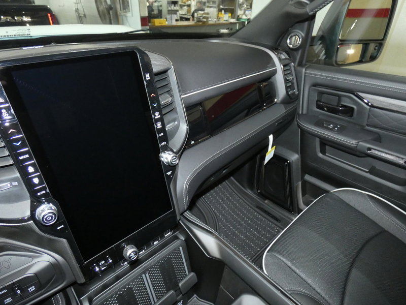 New 2026 RAM 3500 Limited image 12