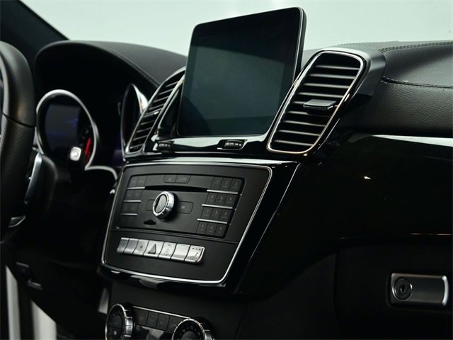 Used 2019 Mercedes-Benz GLE 43 AMG 4MATIC image 32