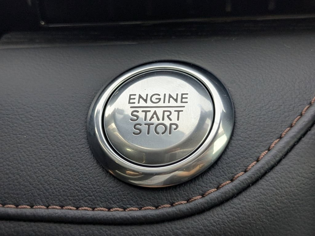 New 2026 Lincoln Nautilus Reserve AWD/4WD image 32