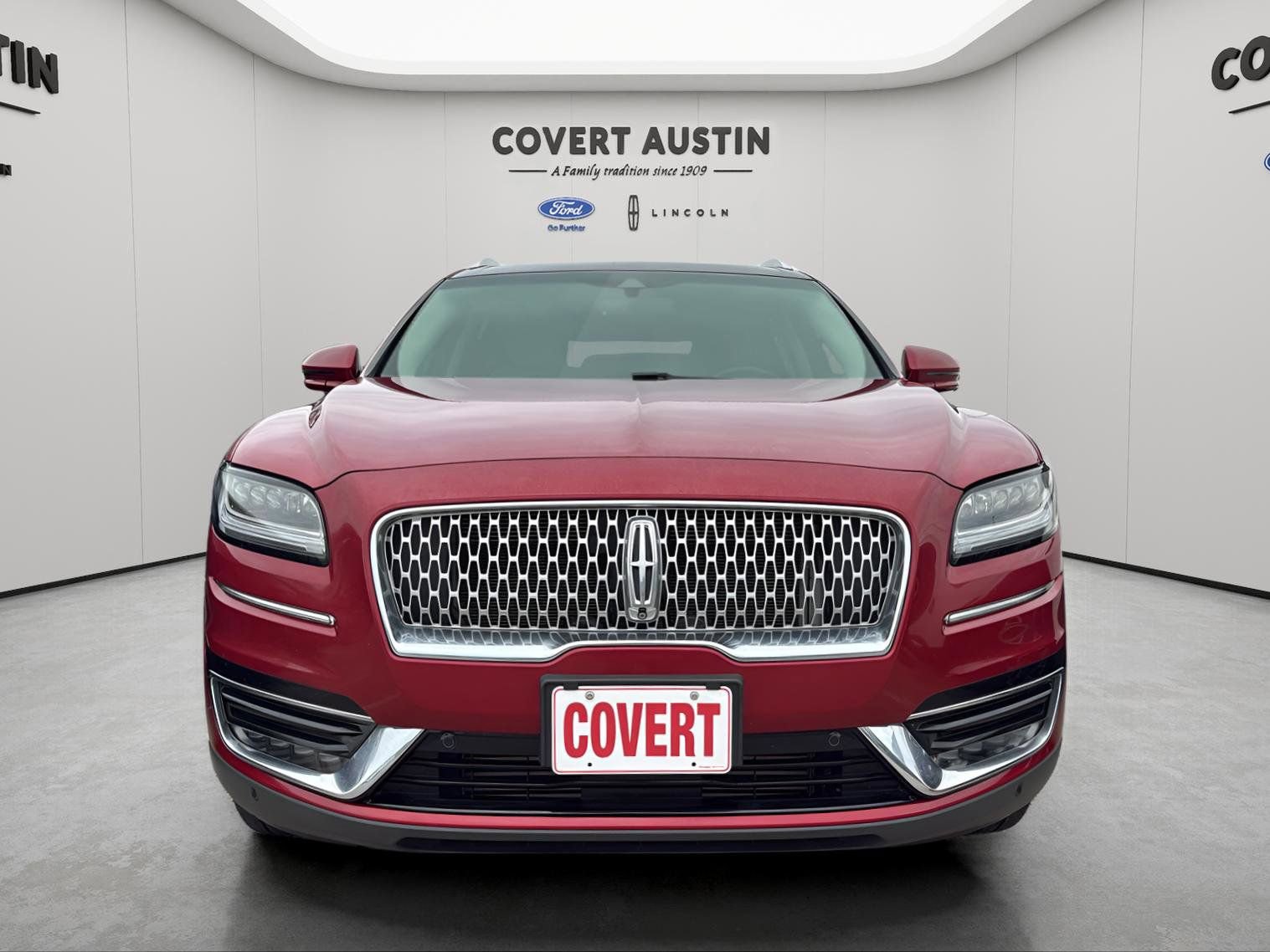 Used 2020 Lincoln Nautilus Reserve w/ Equipment Group 202A image 8