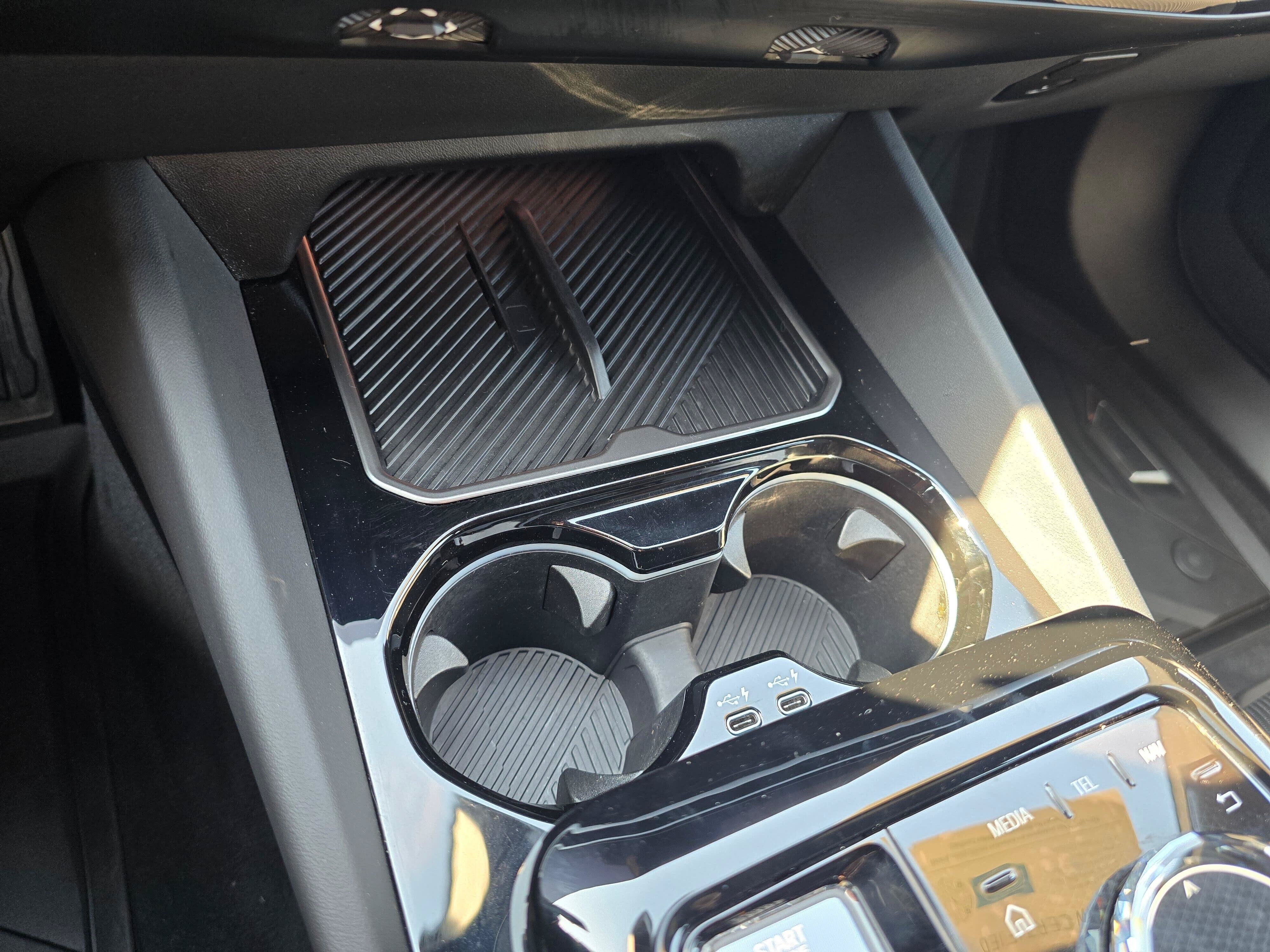 Certified 2024 BMW 530i xDrive w/ Executive Package AWD/4WD image 21