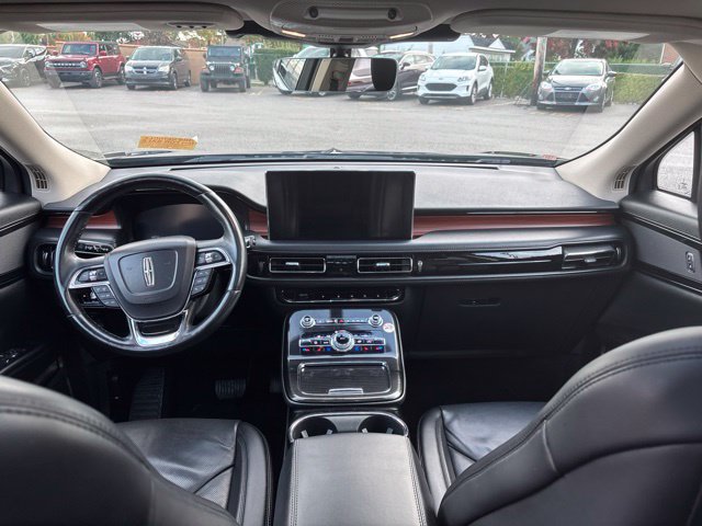 Used 2023 Lincoln Nautilus Reserve AWD/4WD image 12