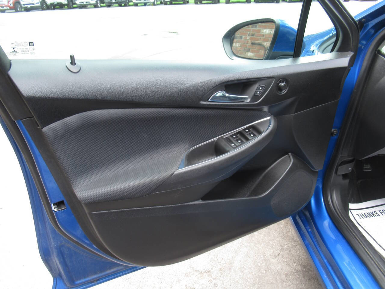 Used 2017 Chevrolet Cruze LT w/ Convenience Package image 20