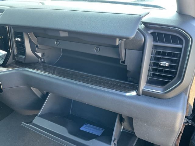 Used 2024 Chevrolet Silverado 1500 LT image 23