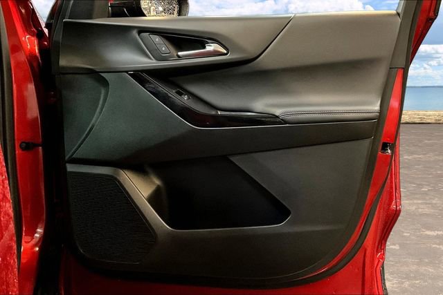 Used 2026 Chevrolet Equinox LT image 28