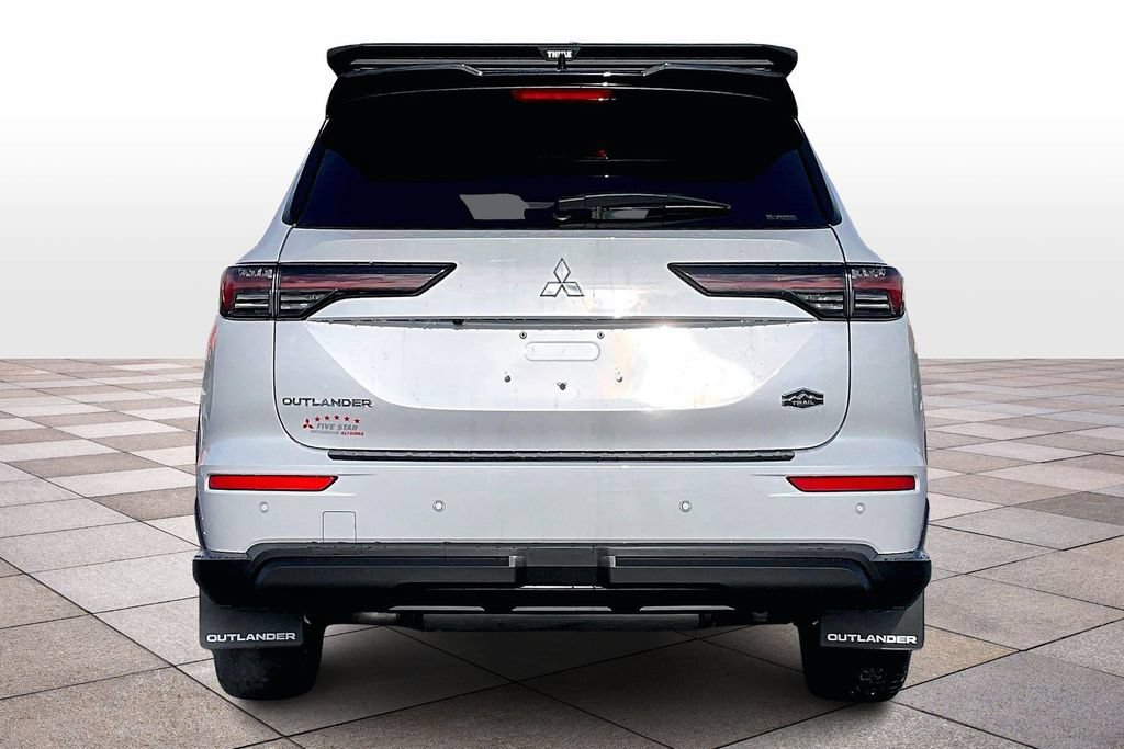 New 2026 Mitsubishi Outlander AWD image 4