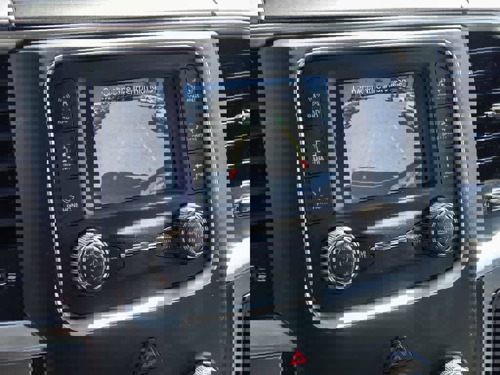 Certified 2024 RAM 1500 Classic SLT image 22