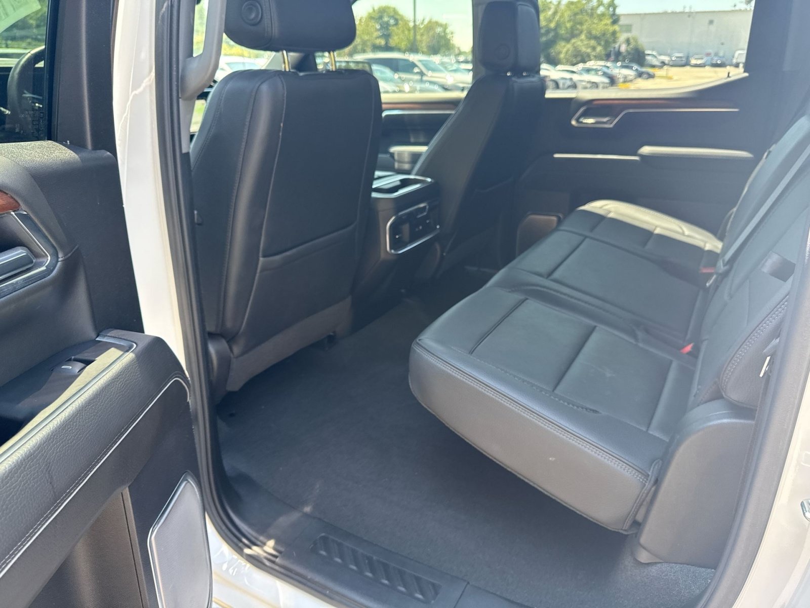 Used 2023 GMC Sierra 1500 Denali AWD/4WD image 25