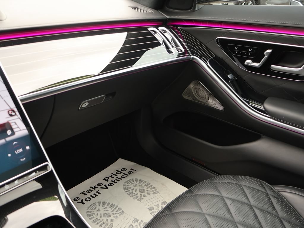 Used 2022 Mercedes-Benz S 580 4MATIC Sedan image 30