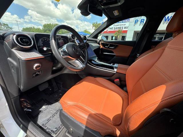 Used 2024 Mercedes-Benz GLC 300 4MATIC image 13