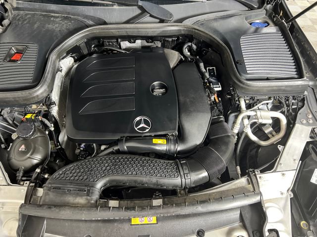 Used 2022 Mercedes-Benz GLC 300 image 21