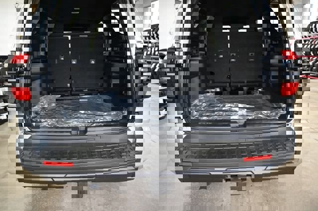 New 2026 Toyota 4Runner SR5 AWD/4WD image 7