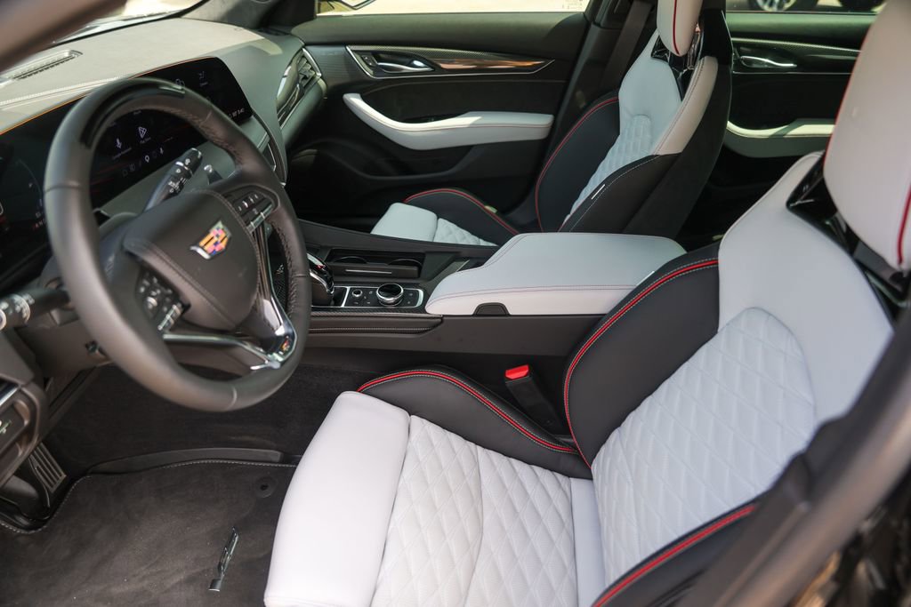 Certified 2026 Cadillac CT5 V Blackwing w/ Precision Package RWD image 9