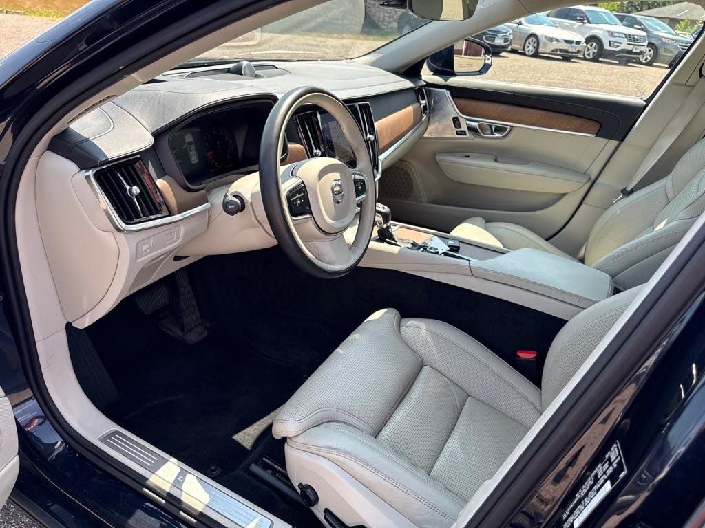 Used 2017 Volvo S90 T6 Inscription w/ Vision Package AWD/4WD image 14