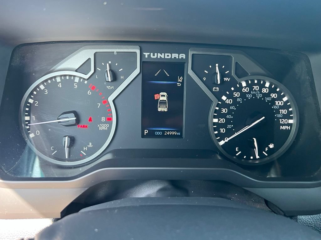 Used 2025 Toyota Tundra SR5 w/ SR5 Premium Package AWD/4WD image 42