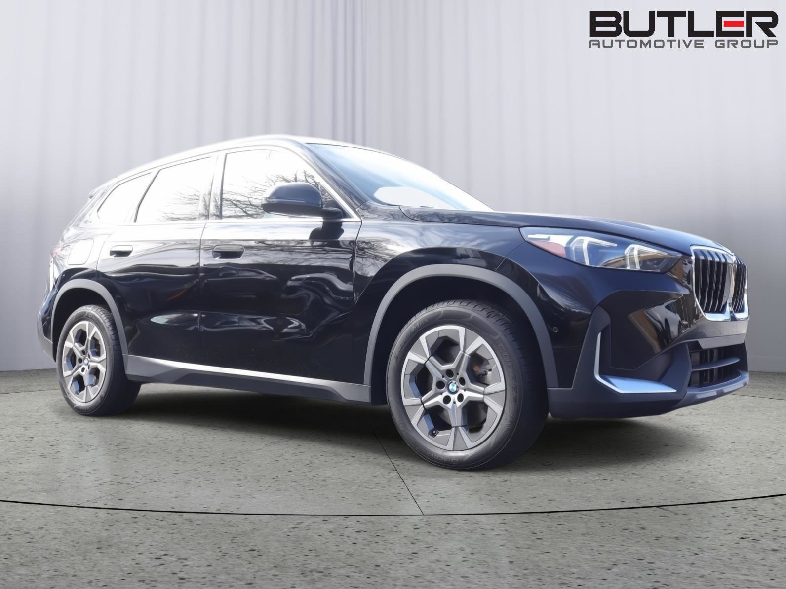 Used 2023 BMW X1 xDrive28i image 9