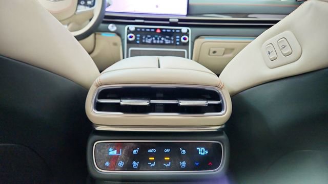 Used 2025 Genesis GV80 3.5T e-SC image 56