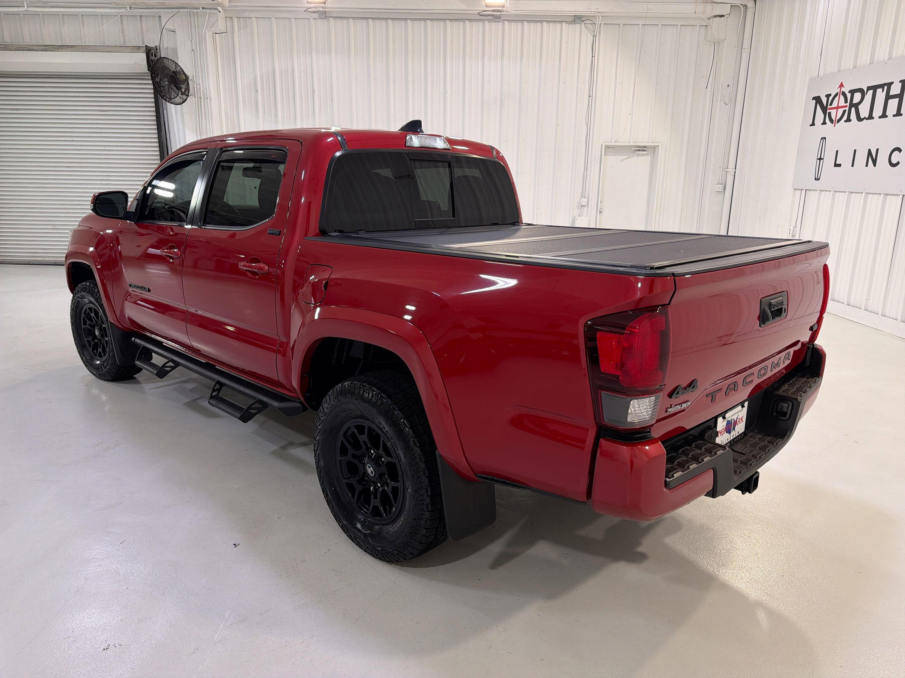 Used 2021 Toyota Tacoma SR5 w/ Technology Package AWD/4WD image 24
