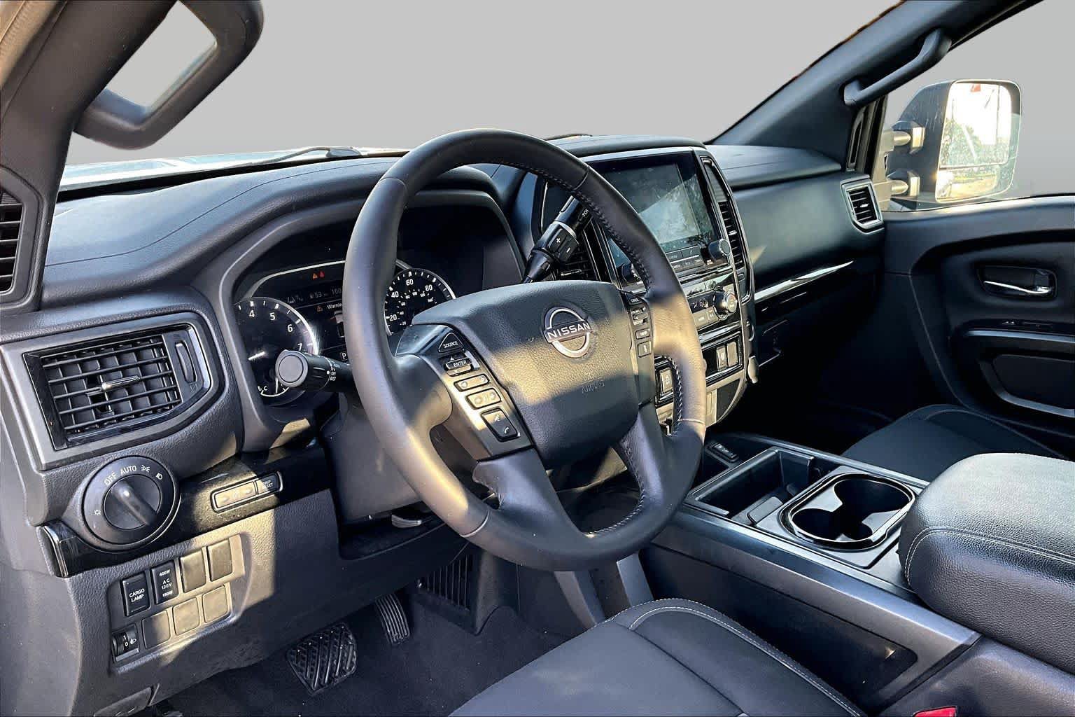 Certified 2023 Nissan Titan SV w/ SV Convenience Package RWD image 18