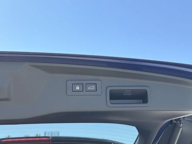 New 2026 Subaru Outback Limited AWD/4WD image 15