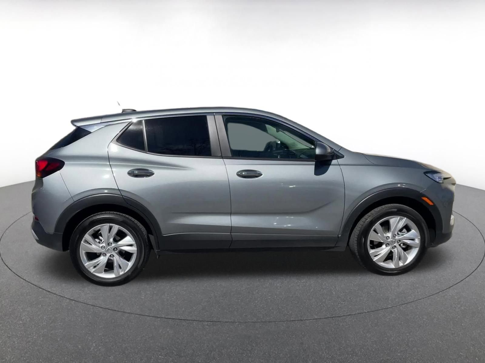 Used 2025 Buick Encore GX Preferred image 16