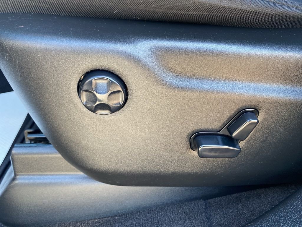 Certified 2020 Dodge Durango GT w/ Blacktop Package image 26