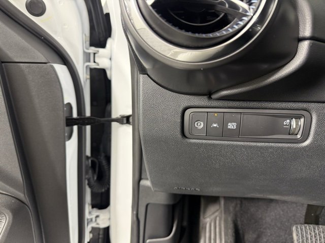 New 2026 Chevrolet Equinox EV LT image 20