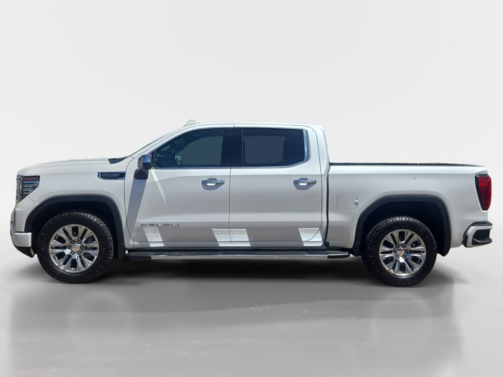 Used 2022 GMC Sierra 1500 Denali AWD/4WD image 2