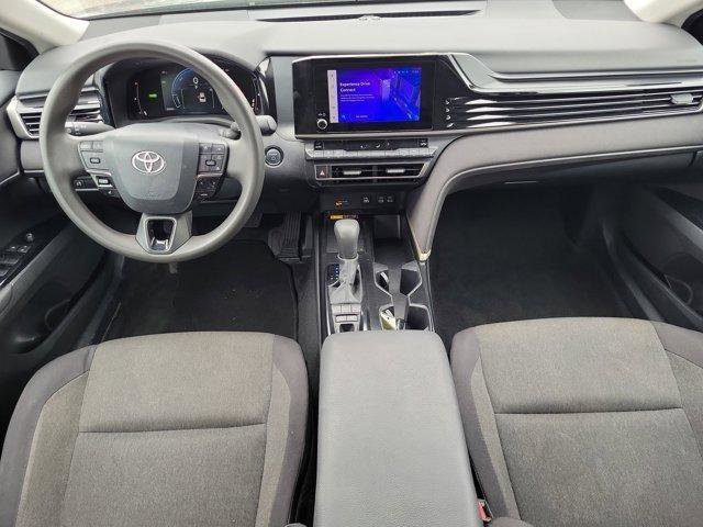 Used 2025 Toyota Camry LE FWD image 13