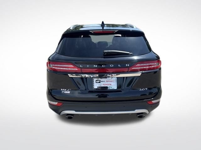 Used 2017 Lincoln MKC Reserve w/ Lincoln MKC Climate Package FWD image 4