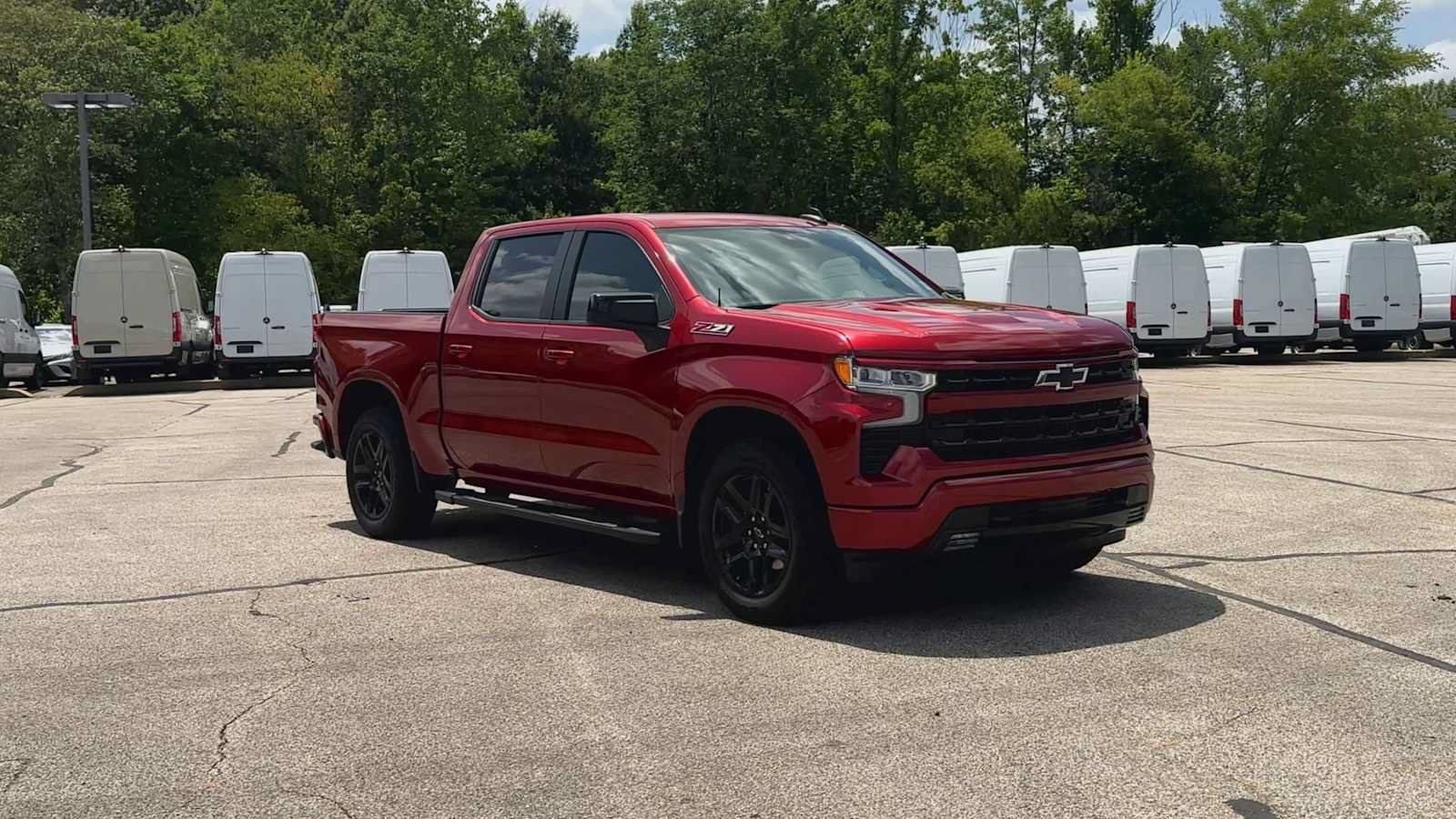 Certified 2025 Chevrolet Silverado 1500 RST AWD/4WD image 2