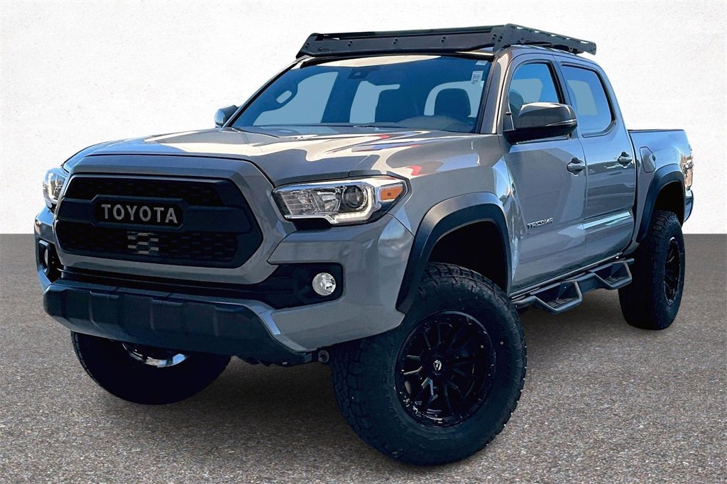 Used 2020 Toyota Tacoma TRD Off-Road video 2