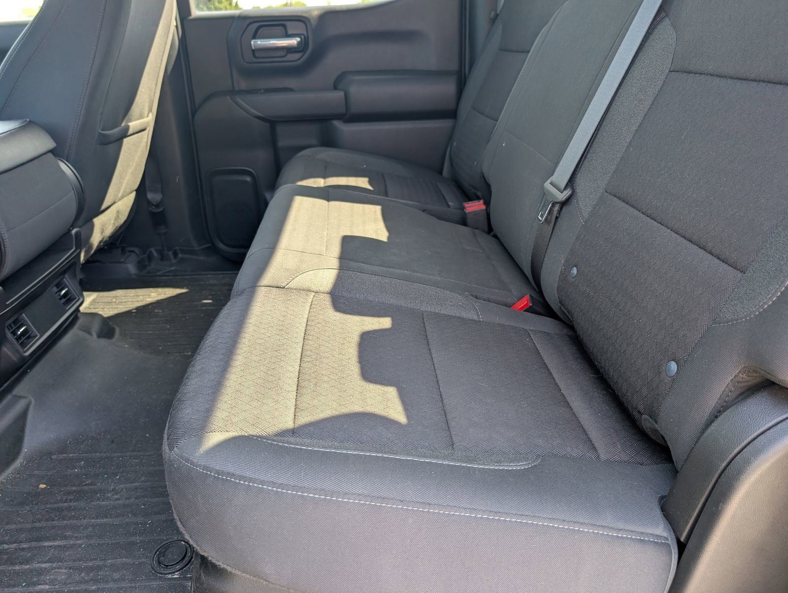 Used 2023 Chevrolet Silverado 1500 Custom image 8