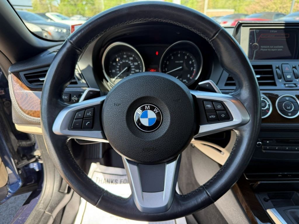 Used 2013 BMW Z4 sDrive35i image 17