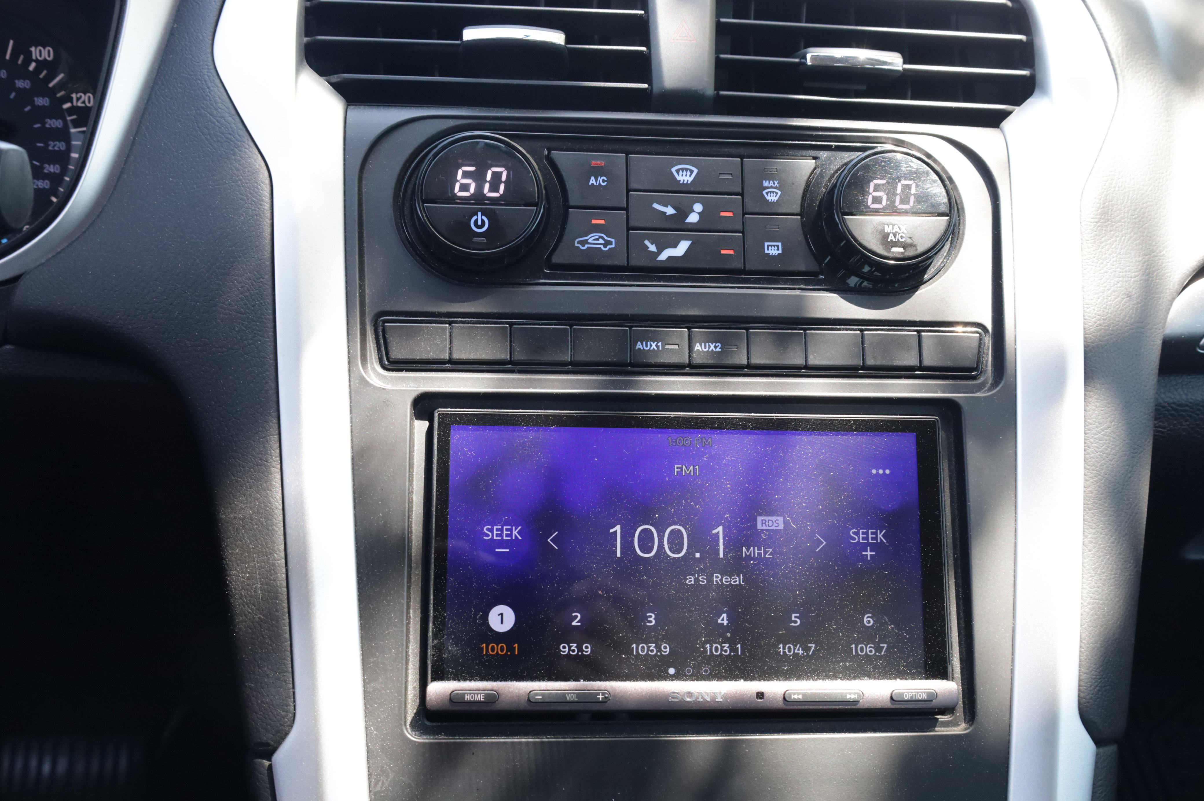 Used 2013 Ford Fusion SE FWD image 10