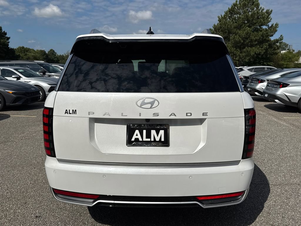 New 2026 Hyundai Palisade Calligraphy FWD image 5
