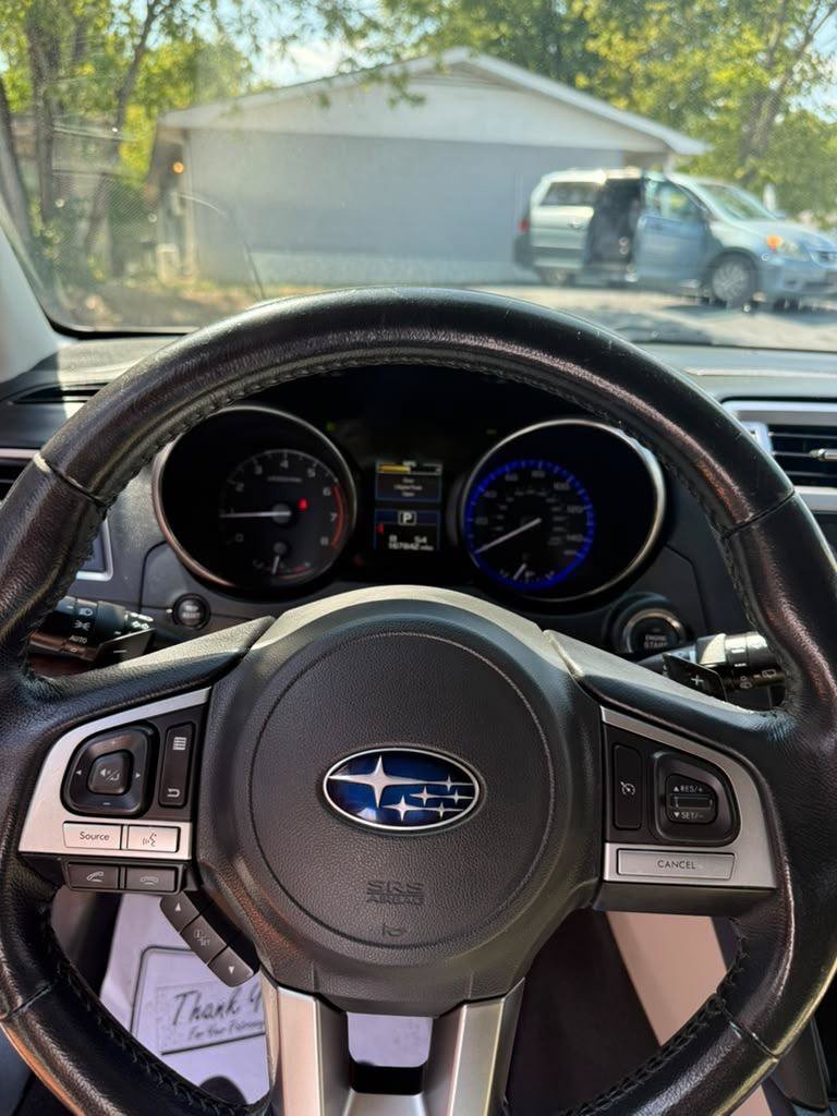 Used 2015 Subaru Outback 2.5i Limited AWD/4WD image 21