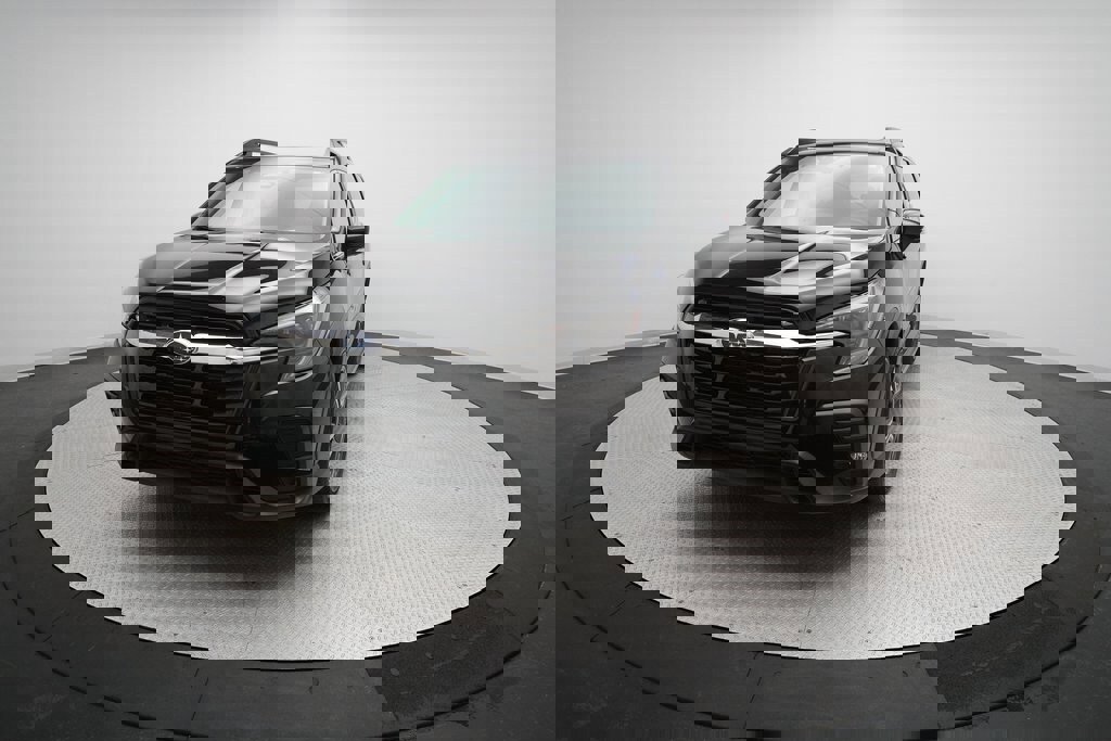 Certified 2024 Subaru Ascent Limited w/ Technology Package image 35