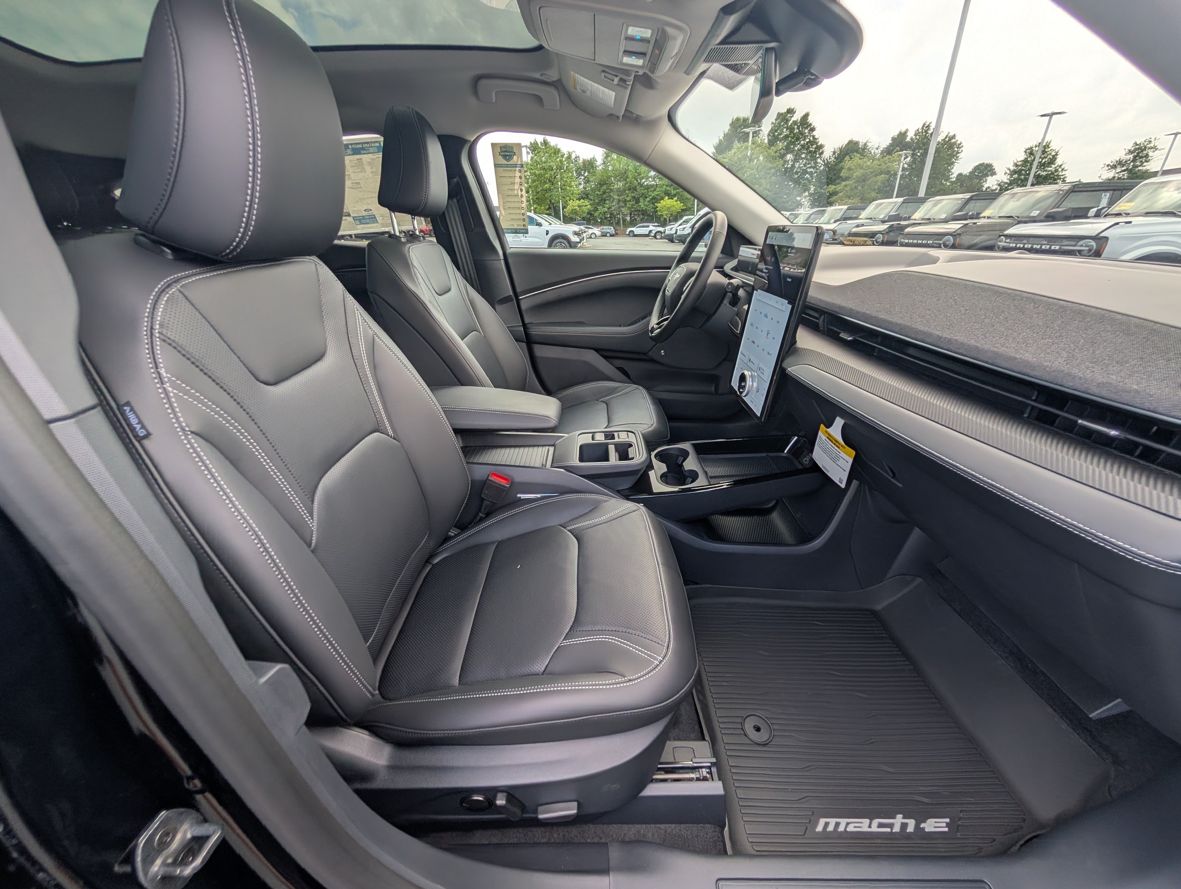 New 2026 Ford Mustang Mach-E Premium AWD/4WD image 6