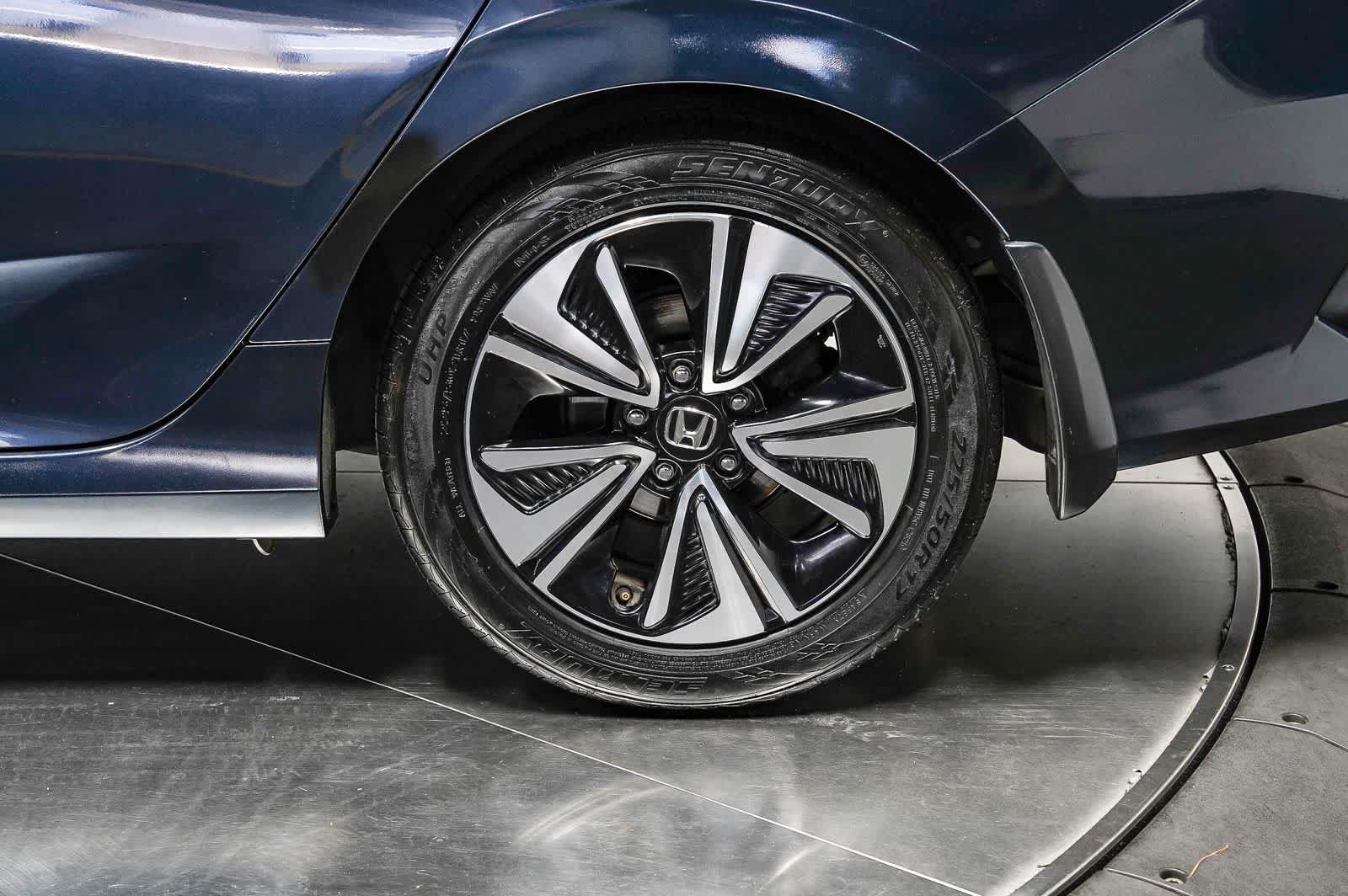 Used 2018 Honda Civic EX-T image 10