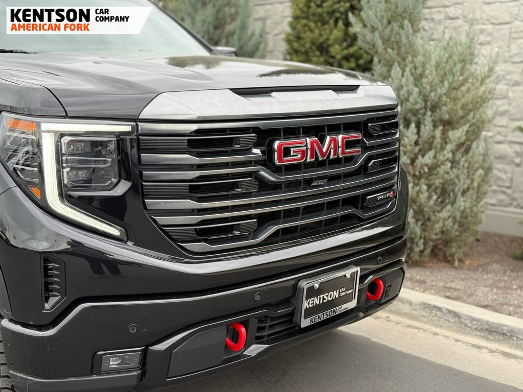 Used 2022 GMC Sierra 1500 AT4 w/ AT4 Premium Package image 15