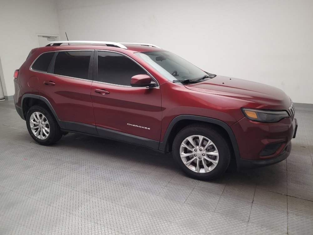 Used 2019 Jeep Cherokee Latitude w/ Popular Appearance Group FWD image 11