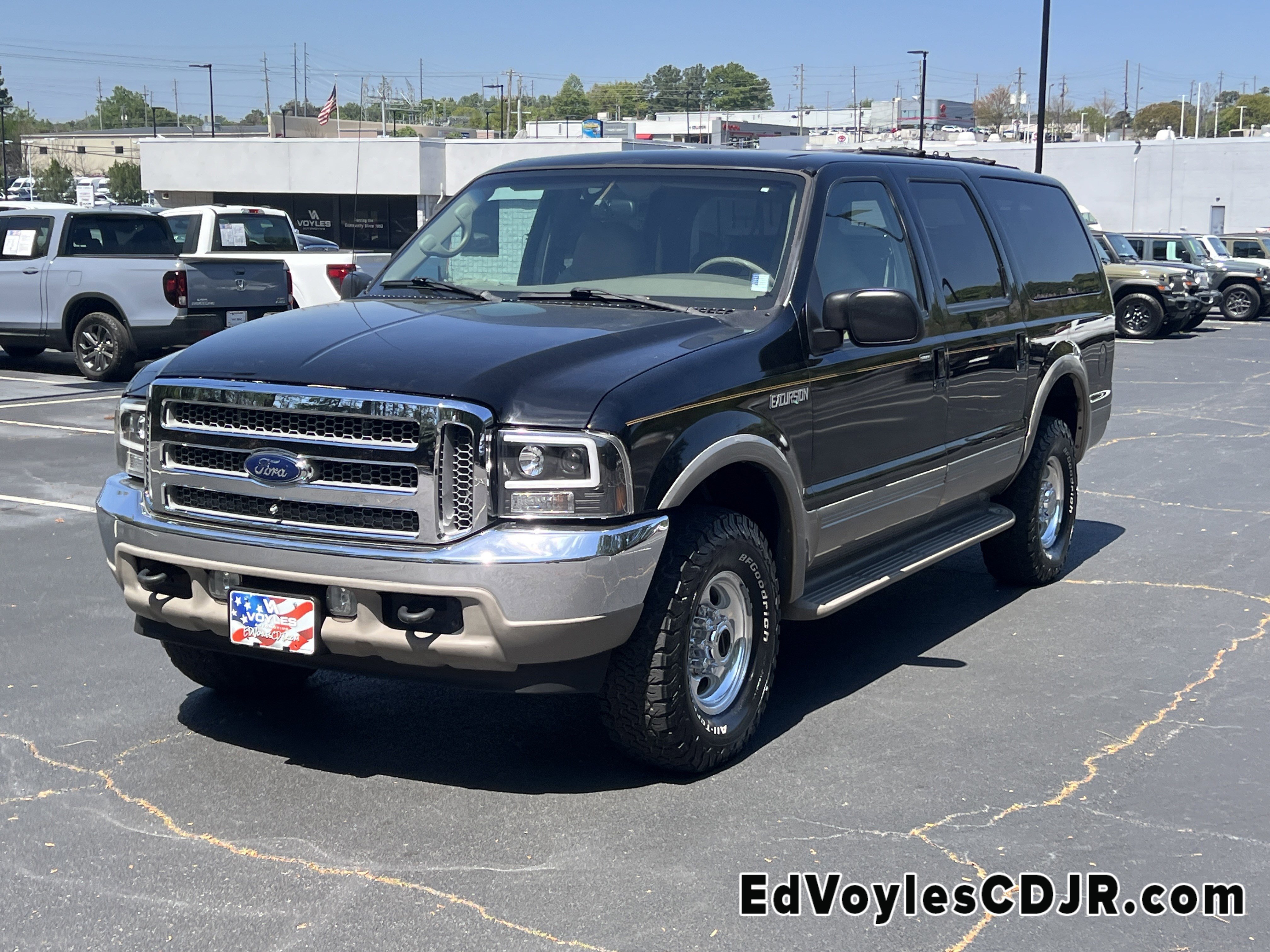 Used 2000 Ford Excursion Limited image 3