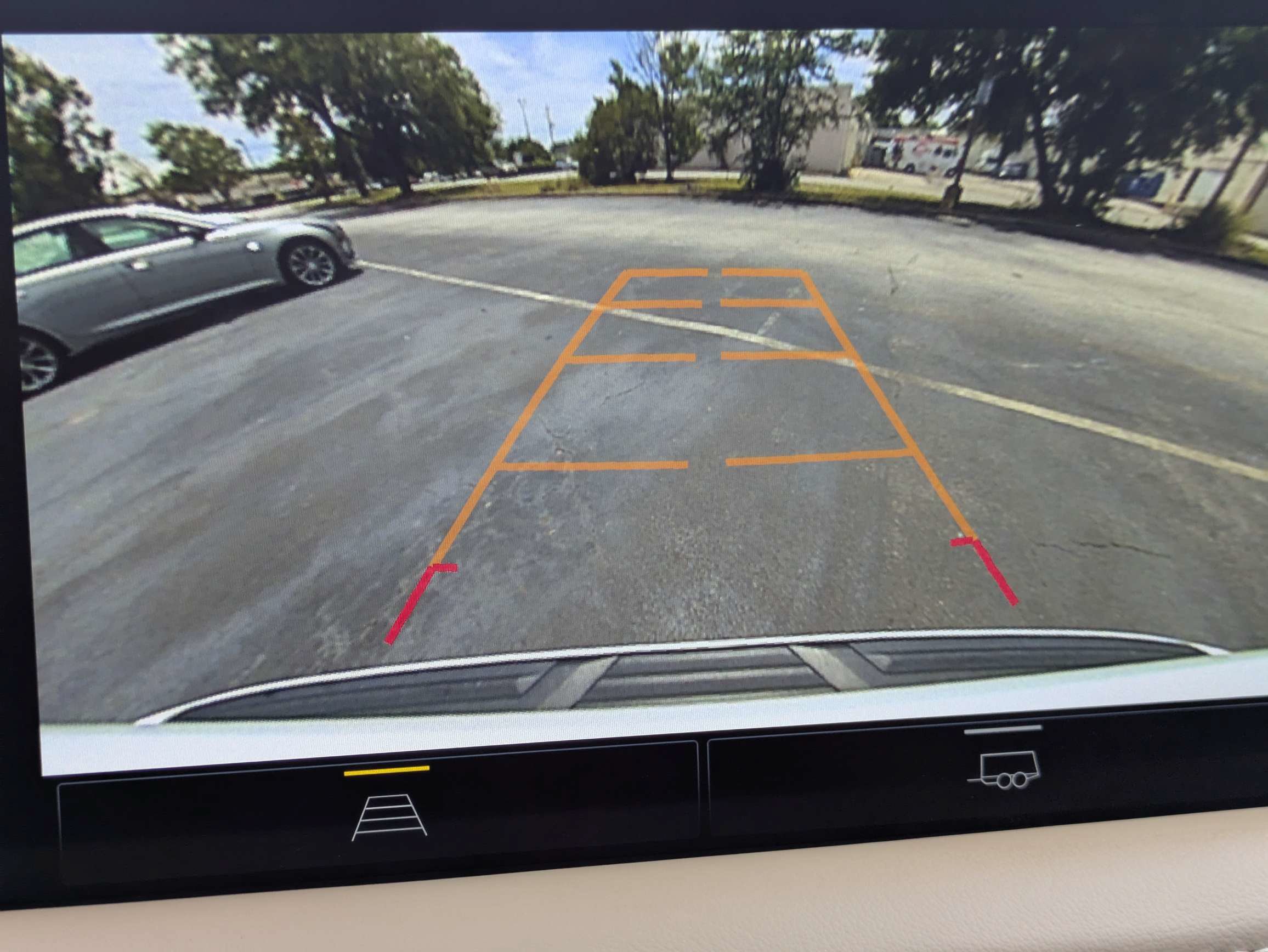 Used 2024 Chevrolet Tahoe Premier RWD image 15