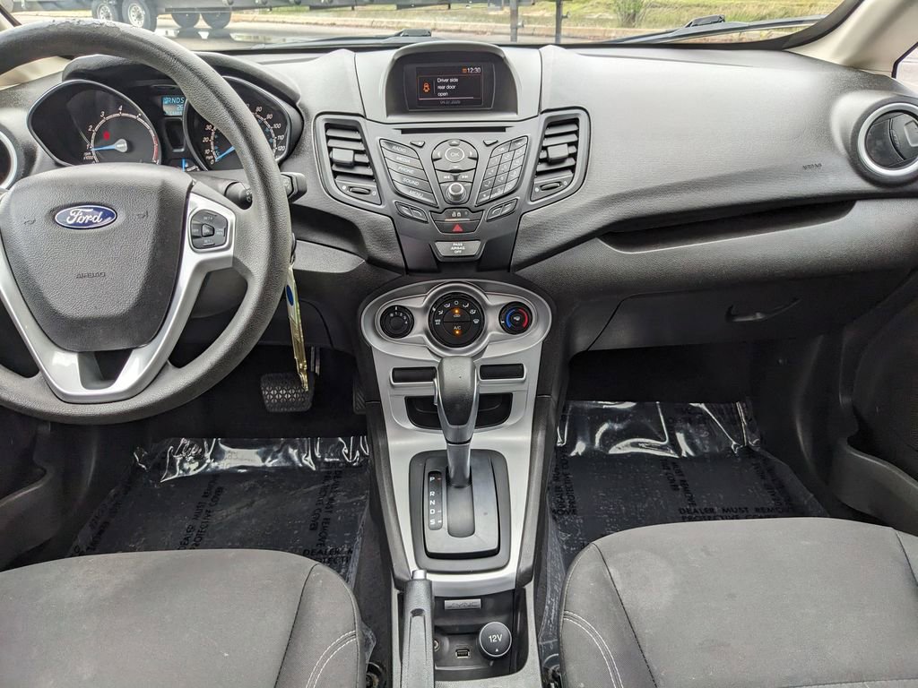 Certified 2019 Ford Fiesta SE image 19