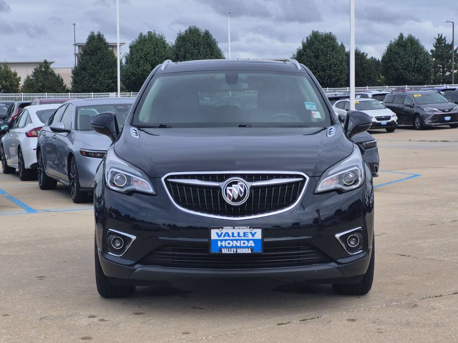 Used 2020 Buick Envision Essence FWD image 3
