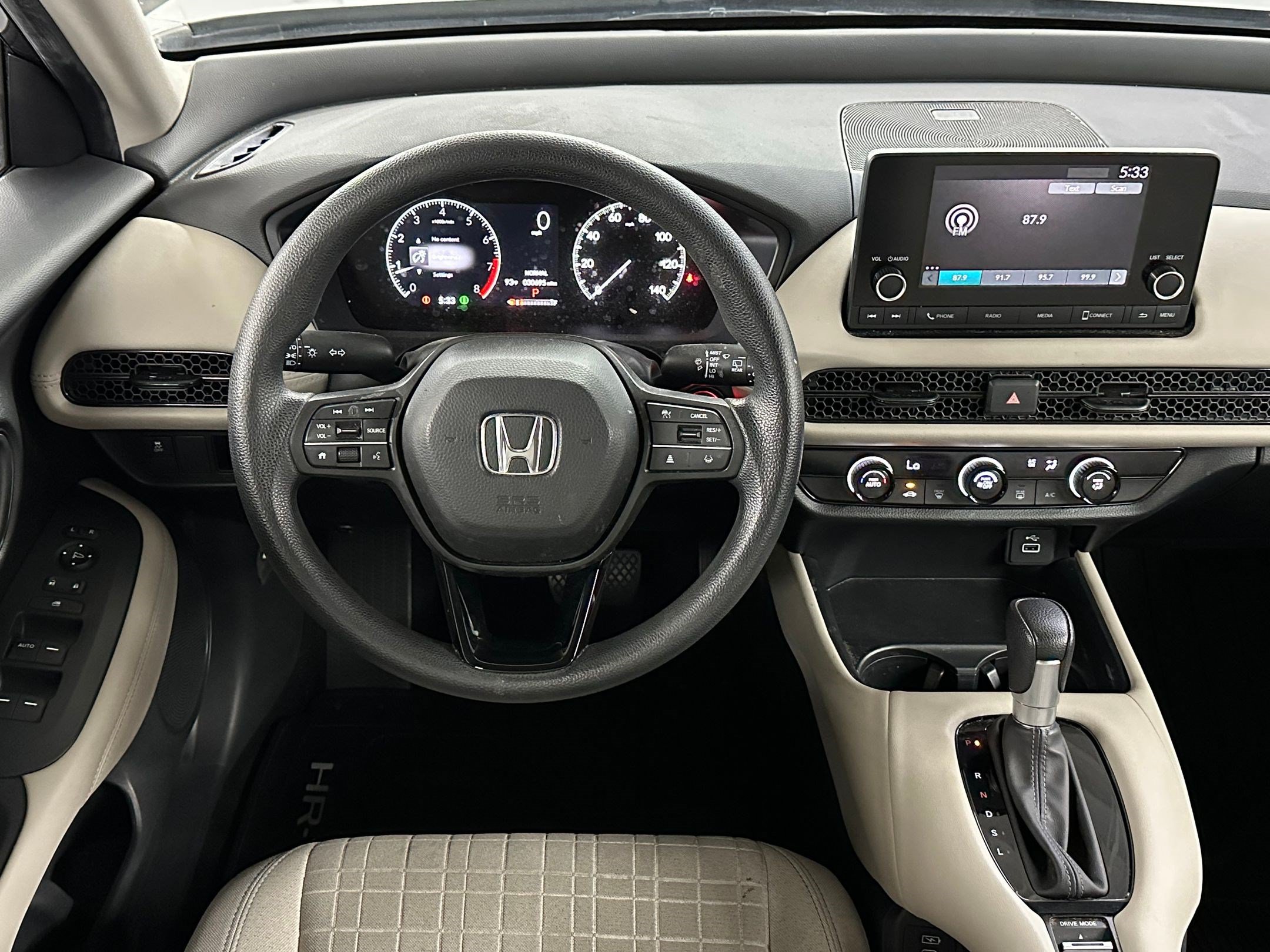 Certified 2024 Honda HR-V LX image 27